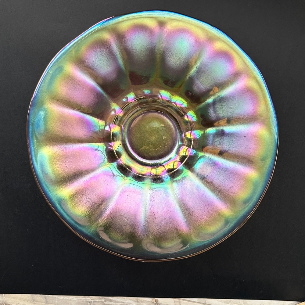 Marigold rainbow Iridescent Glass platter.0.Stunning in the light.
14.5in radius